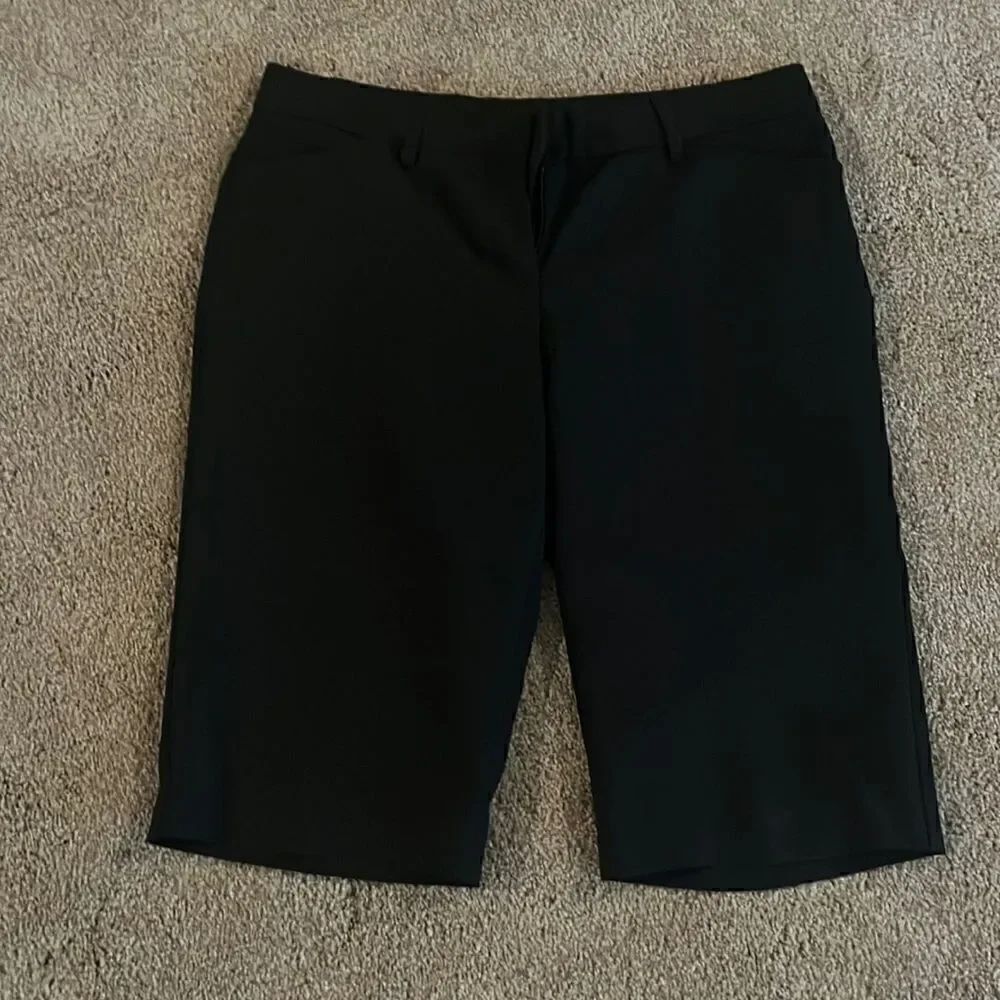 Express editor dress shorts, size 4